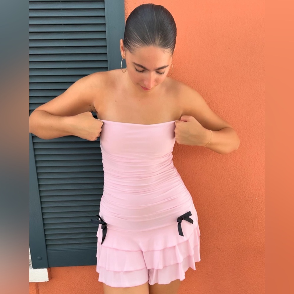 New 🎀 On Trend in this Gorgeous Lana Coquette Mini Perfect for every Occasion.